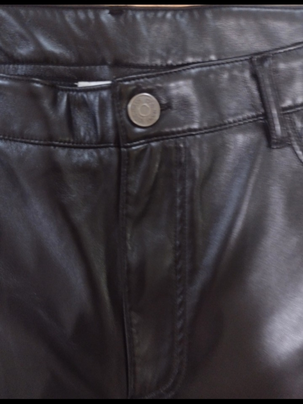 Joie Black Faux Leather Y2K Pop Culture Goth Rock Punk Edgy Straight-Leg Pants - Picture 3 of 7